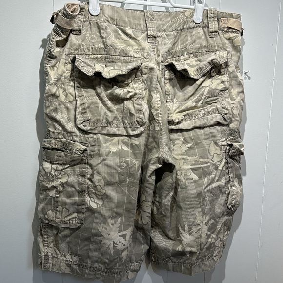 Buffalo Cargo Shorts - Picture 6 of 6